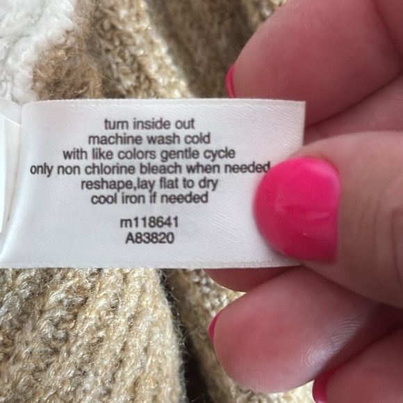 Lane Bryant sweater size 22/24 neutral colors, color block turtleneck - Picture 4 of 5